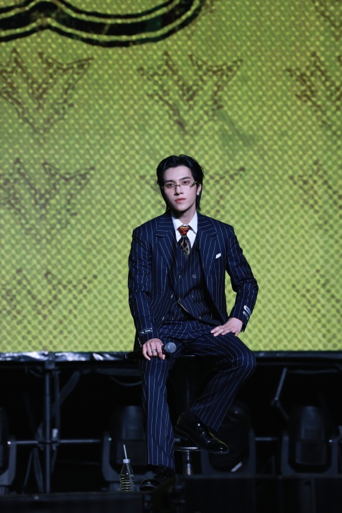 1753077711144841.jpg 헨드리 이미지.jpg